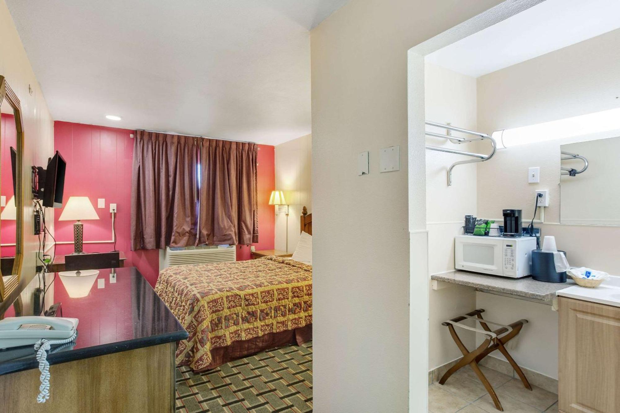 Rodeway Inn & Suites Raton Exterior foto